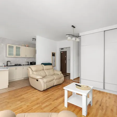 Apartment Halszki Homely By Bookinghost *