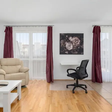 Halszki Homely By Bookinghost Apartment *
